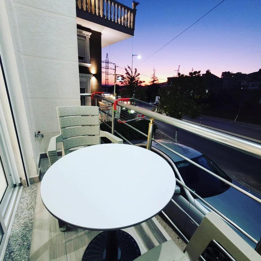 Saranda Seacret Suites Exterior foto